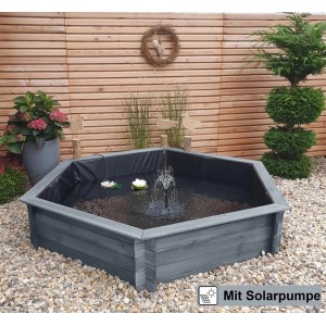 Grauer Promadino Sechseck-Hochteich (Ø 200cm) aus Kiefernholz mit Solarpumpe im Garten.