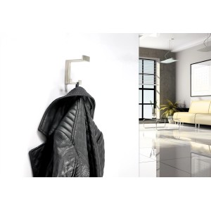Siro Huthaken aus Edelstahl, glänzend, mit Jacke. Garderobenhaken mit modernem Design.