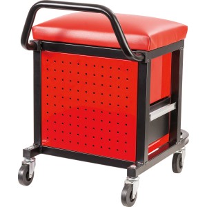 Werkstatt-Sitz mit roter Sitzfläche, Lochwand und Rollen. Ideal für Werkstattwagen.