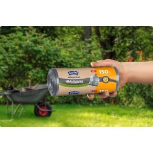 Swirl Abfallsack 150L, 8 Stück, in Hand gehalten. Reißfeste Müllbeutel für Haus und Garten.