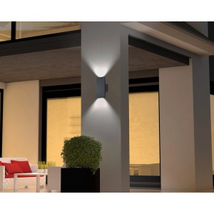 Moderne, anthrazitfarbene LED-Außenwandleuchte Colorado mit Lichteffekt nach oben und unten.