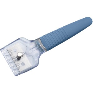 Wenko Reinigungsschaber Expert mit blaugrauem Griff und 3 Edelstahl-Ersatzklingen.