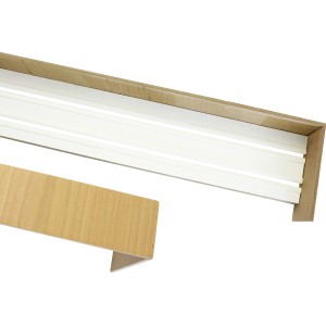 Weiße, 2-läufige Karniese (140 cm) aus Holz mit Blende und Schienenabschluss für Gardinen.