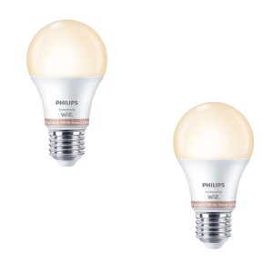 Zwei Philips WiZ Smart LED E27 Leuchtmittel, A60 Form, leuchten warmweiß. Dimmbare smarte Glühbirnen für flexible Lichtstimmung.