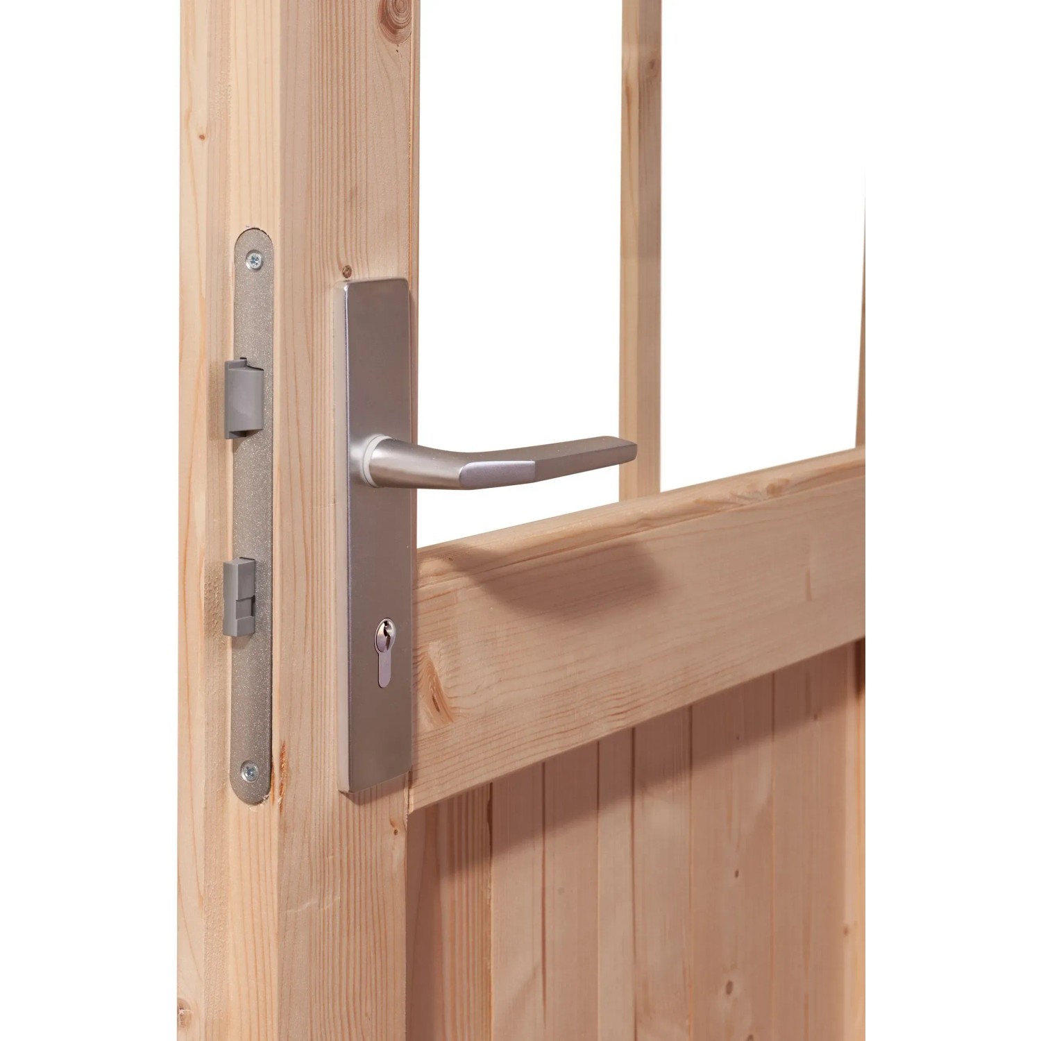 Detailaufnahme der Tür vom naturbelassenen Karibu Holz-Gartenhaus Kastberg mit silbernem Türgriff.