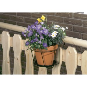 Anthrazitfarbener Topfhalter-Haken (Ø 20 cm) mit bepflanztem Topf an einem Holzzaun.