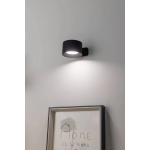 Schwarze EGLO LED Wandleuchte MURAGLIE mit Touch-Dimmer und Akku.
