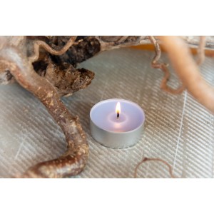 Schlaraffenland Maxi Teelicht Anti-Tabak, Duft-Teelicht mit Flamme und Deko.