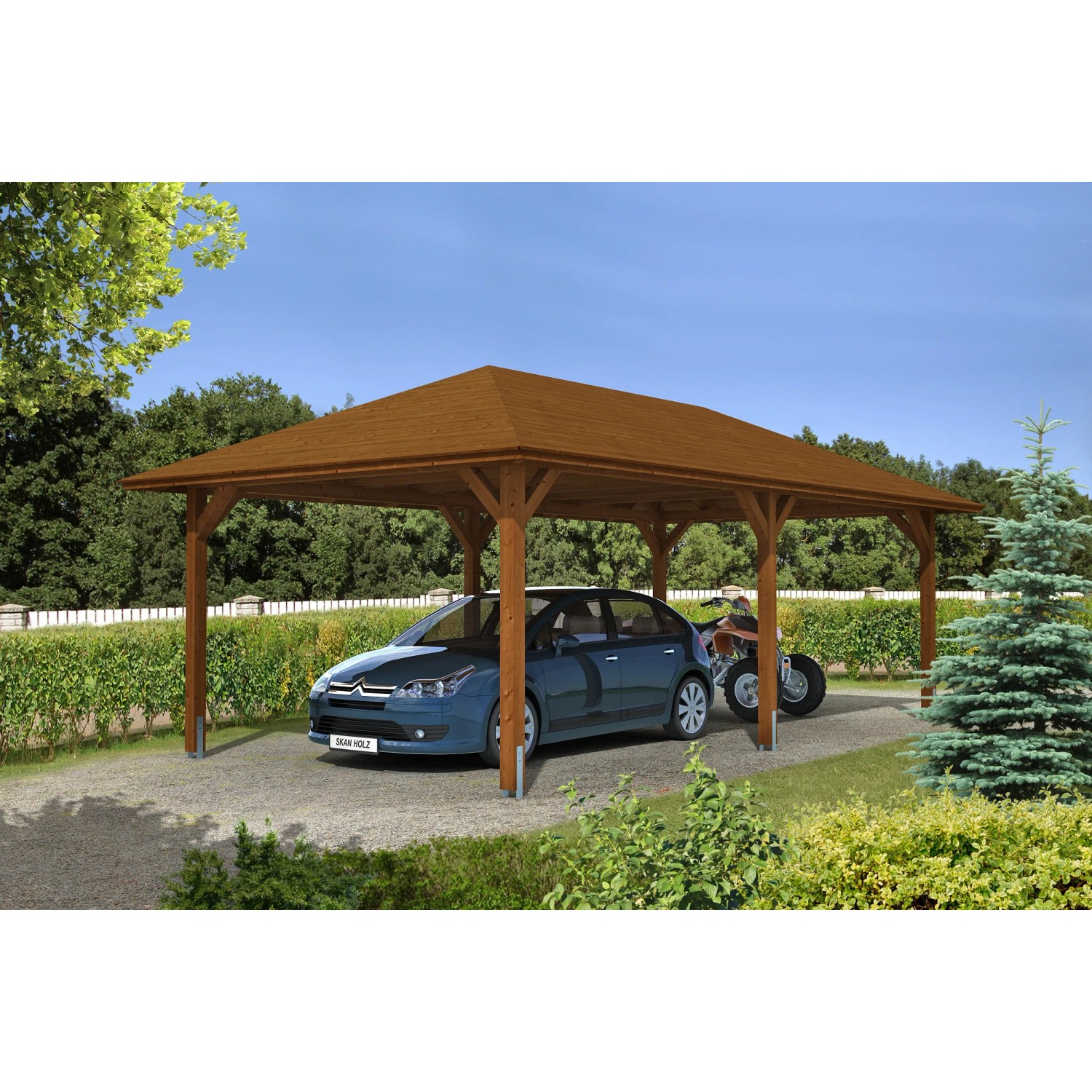 Skan Holz Carport Taunus, 439x786 cm, Nussbaum, mit Auto und Motorrad untergestellt.