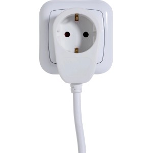 Weißes Verlängerungskabel Powersplit (5 m) in Steckdose, für zusätzlichen Anschluss. Mit Überlastungsschutz.