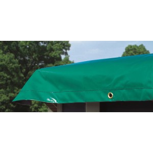 Grüne Karibu Winterabdeckplane für Pool Modell 1, Detailaufnahme mit Öse.