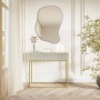 Selsey Veldio Konsolentisch 90 cm, greige mit Lamellenfront, goldene Beine, in hellem Wohnambiente.