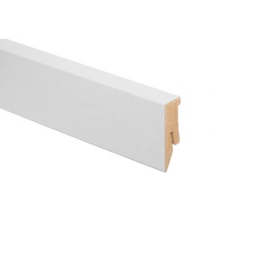 Weiße Kaindl Sockelleiste (260 cm) aus MDF für Laminatböden.