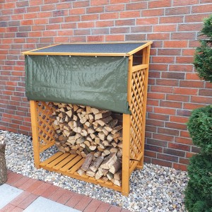 Honigbraunes Kaminholzregal Speyer mit Wetterschutz und Dachpappe, gefüllt mit Holz.