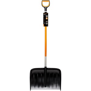 Fiskars Schneeschieber Ergonomic X-series mit D-Griff und Aluminiumkante.