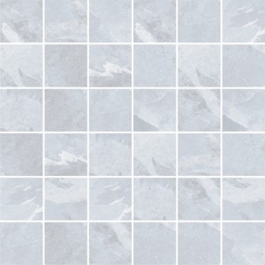 Helle, matte Mosaikfliese Sondrio Grigio in Steinoptik, 30x30 cm.