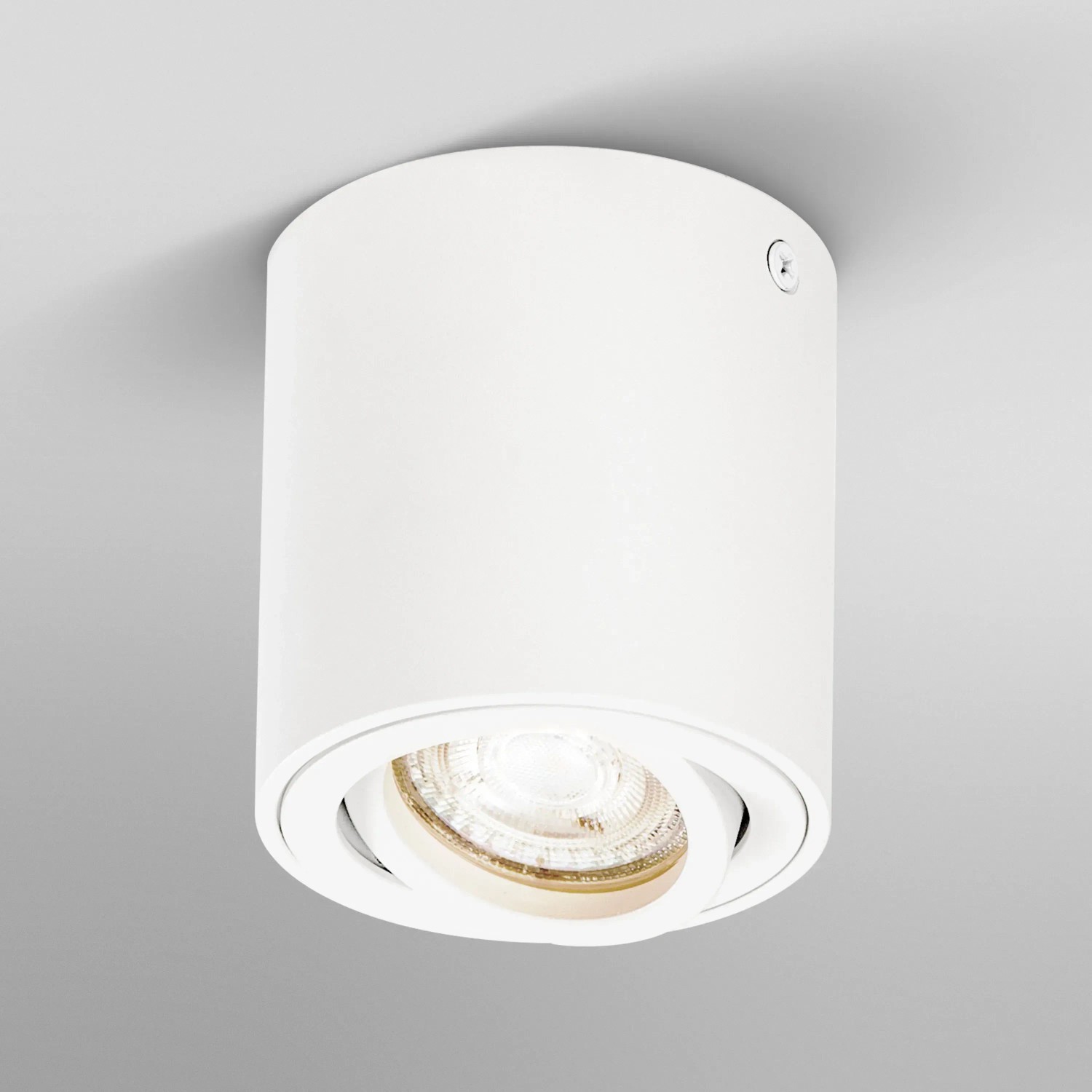 Weißer Ledvance Aufbauspot, 1-flammig, Ø 8 cm, für GU10 Leuchtmittel. Deckenleuchte für Wohnräume.