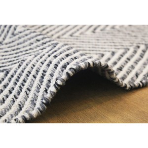 Grauer Wollteppich Melrose mit Streifenmuster, 80x150 cm. Handgefertigter Teppich für Wohnzimmer.