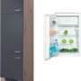 Flex-Well Kühlschrank-Einbauschrank Morena mit geöffnetem Kühlschrank, Front basaltgrau, Korpus San Remo Eiche hell.