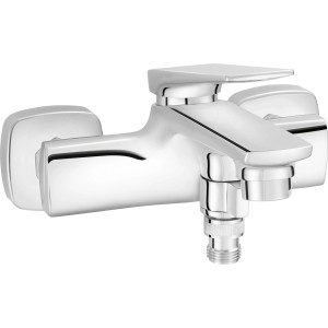 Moderne, verchromte baliv Wannenarmatur WA-5080 für Badewannen mit Einhebelmischer.