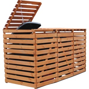 Honigbraune Mülltonnenbox Vario V für 3 Tonnen aus Kiefernholz, eine Tonne ist geöffnet.