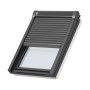 Velux Elektro-Rollladen SML, 55x70 cm, Alu, für Dachfenster, teilweise geöffnet.