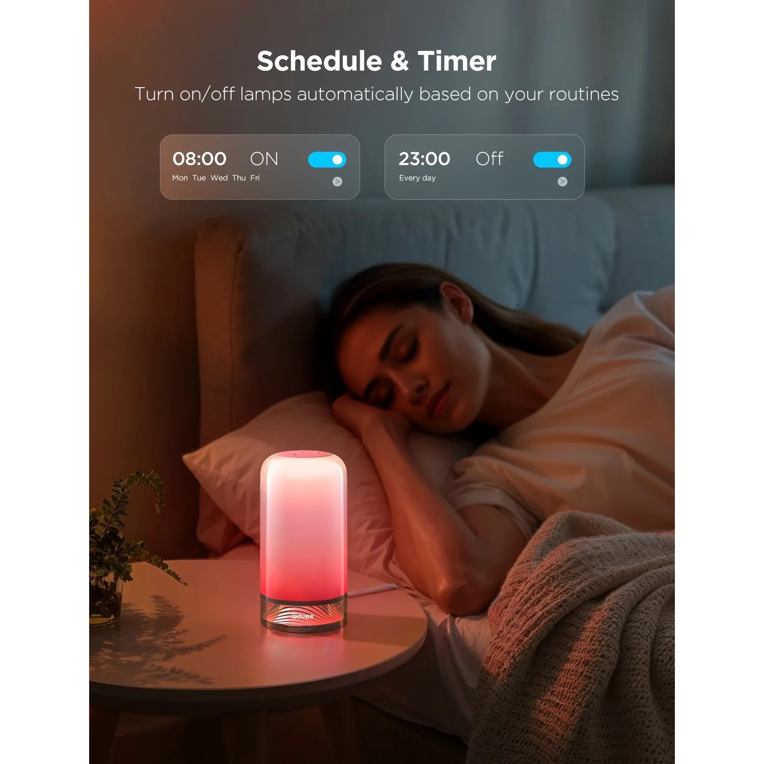 Govee RGBICWW LED-Tischlampe H6022 neben schlafender Frau. Design-Tischlampe mit Farbwechsel.