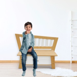 Axi Aufbewahrungsbank Corky braun-weiß mit Kind. Gartenbank aus Holz mit Stauraum.