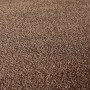 Nahaufnahme: Brauner Andiamo Teppichboden Dallas, Meterware. Weiche Textur.