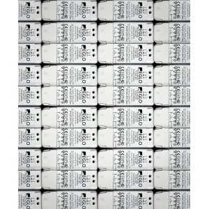 Weißer Eglo Transformator (2,8 x 4,4 cm) für Lampeninstallation, geeignet für Halogen- und LED-Leuchtmittel.