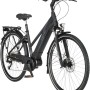Schwarzes Fischer E-Bike Trekking-Rad Viator 4.1i Damen mit Trapezrahmen und Gepäckträger.