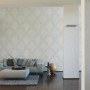 Wohnraum mit A.S. Creation Vliestapete Elegance Barock Weiß mit dezentem Muster.