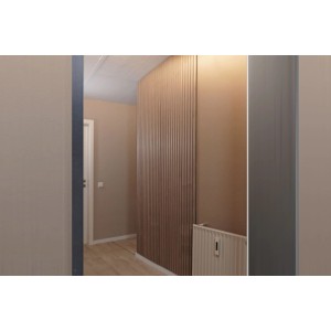 Modernes Flurdesign mit vertikalen Holzlamellen an der Wand und Heizkörper. Perfekt für Soudal Fix All High Tack Kraftkleber.