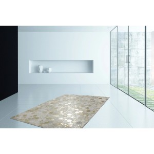 Teppich Masque 410, elfenbein-gold, 120x170 cm. Lederteppich mit Metallic-Effekt im modernen Raum.