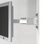 TV-Wandhalterung in Silber an weißer Wand montiert.
