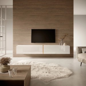 Weißes Selsey TV-Hängeboard Bisira (200 cm) mit goldenem Einsatz, 2 Klapptüren, in modernem Wohnzimmer.