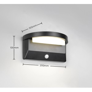 Moderne, schwarze Reality LED Solar-Wandleuchte Moro mit Bewegungsmelder für den Außenbereich.