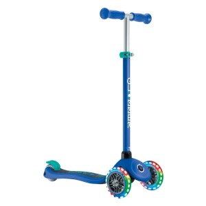 Dunkelblauer Globber Primo Lights Kindertretroller mit 3 Rädern, bunten LED-Leuchtrollen, höhenverstellbar.