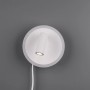 Weiße, dimmbare LED-Wandleuchte Jordan von Trio, aus Metall. Moderne Wandlampe für Wohnraum und Schlafzimmer.