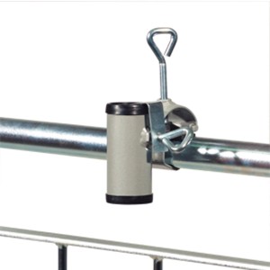 Videx Garden Sonnenschirmhalter aus Aluminium zur Montage am Balkongeländer.