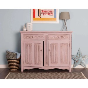 Buffet mit Kreidefarbe in Porzellanrosa, matt. Rust-Oleum Möbellack für Vintage-Look.
