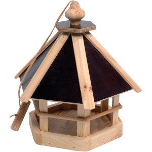 Rustikales Vogelfutterhaus aus Kiefernholz mit wetterfestem Dach und Kordel zum Aufhängen.