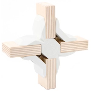 Playwood Kreuzverbinder X, weiß, mit vier verbundenen Holzplatten. Ideal für Regalböden und Möbelbau.