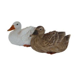 Deko-Figur: Zwei detailgetreue Enten (19 cm) aus Polyresin für die Gartendekoration.