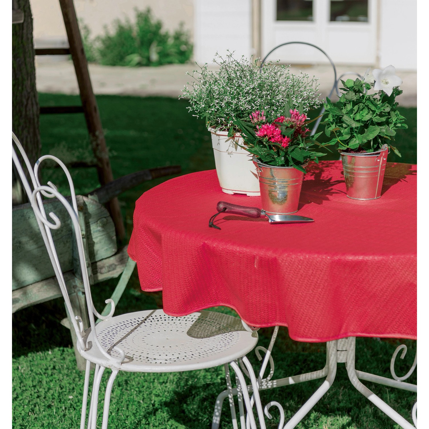 GartenTischdecke Rechteckig 110 cm x 140 cm Rot kaufen bei OBI