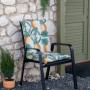 6er-Set Beo Sitzauflagen Treffelstein für Niedriglehner mit Ananas-Motiv auf Gartenstuhl.