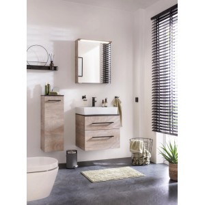 Fackelmann Waschtisch-Platte Oxford, 60,6 cm, in Badezimmer-Szene mit Waschbecken und Unterschrank.