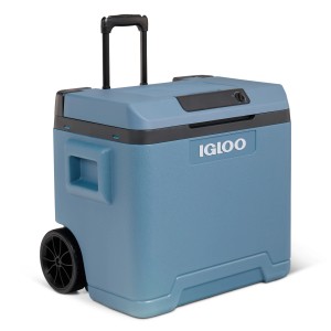 Igloo Kühlbox IE42 AC/DC, 42 l, eisblau, mit Rädern und Teleskopgriff.