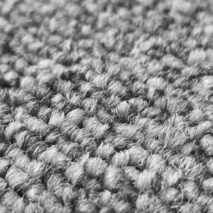 Detailaufnahme: Grauer Teppichboden Malmö als Meterware, Breite 400 cm.