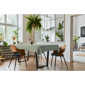 d-c-fix Tischdecke in Salbeigrün, 150x220 cm, auf Esstisch mit Stühlen.